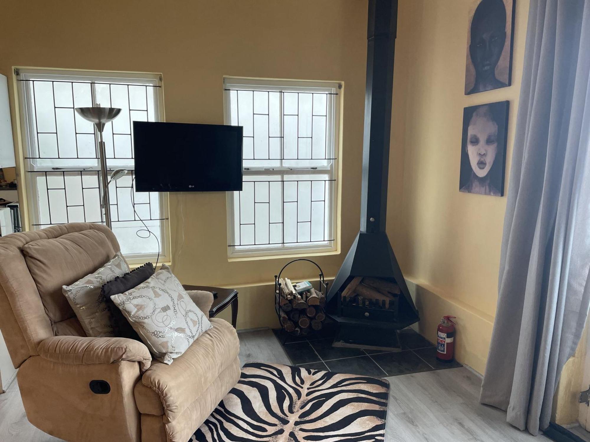 Franschhoek Wine Tram Apartment Bagian luar foto